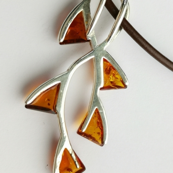 New, sterling silver amber branch pendant necklace - Picture 3 of 6